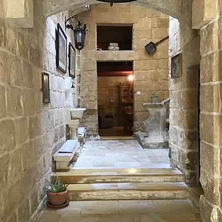 Charming 17Th Cent House Of Character In The Famous 3 Cities, Right Next To Valletta Cospicua エクステリア 写真