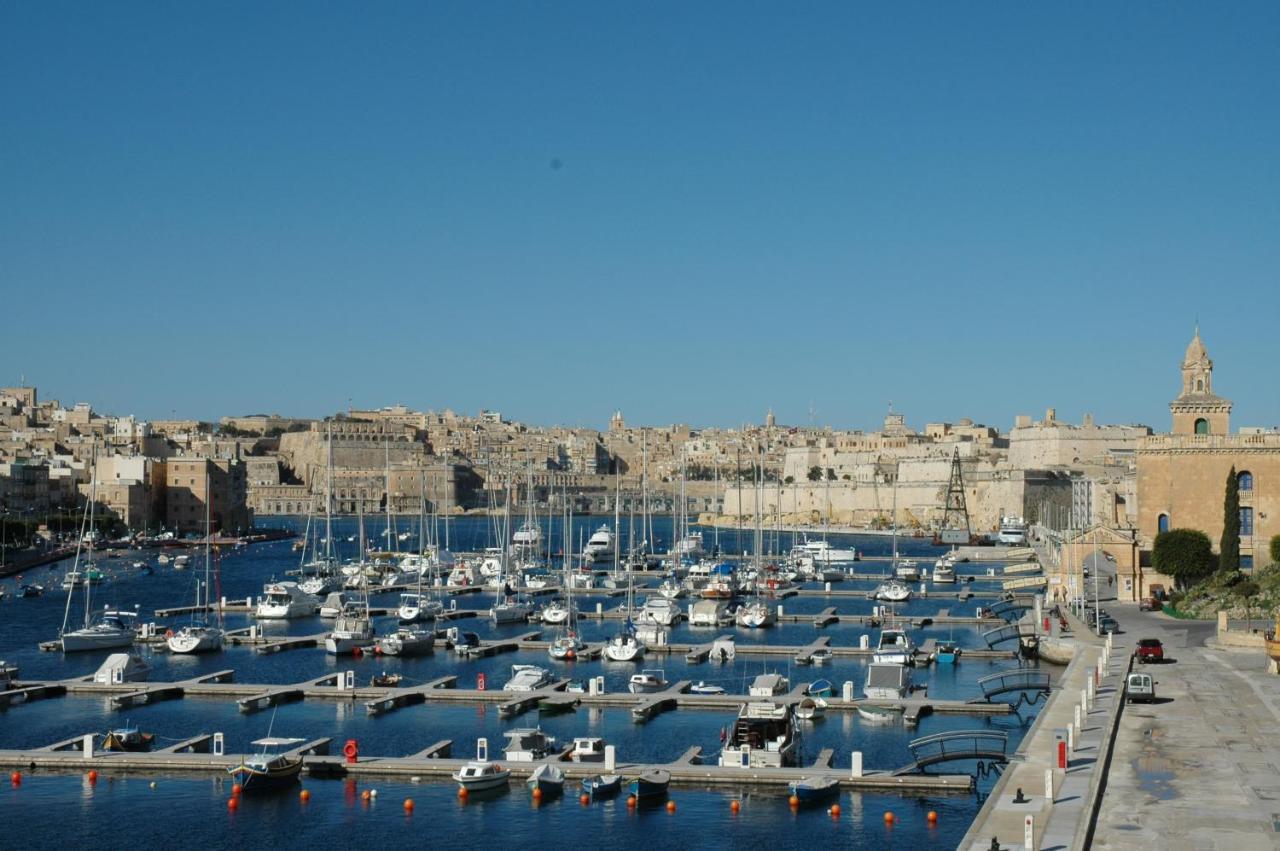 Charming 17Th Cent House Of Character In The Famous 3 Cities, Right Next To Valletta Cospicua エクステリア 写真